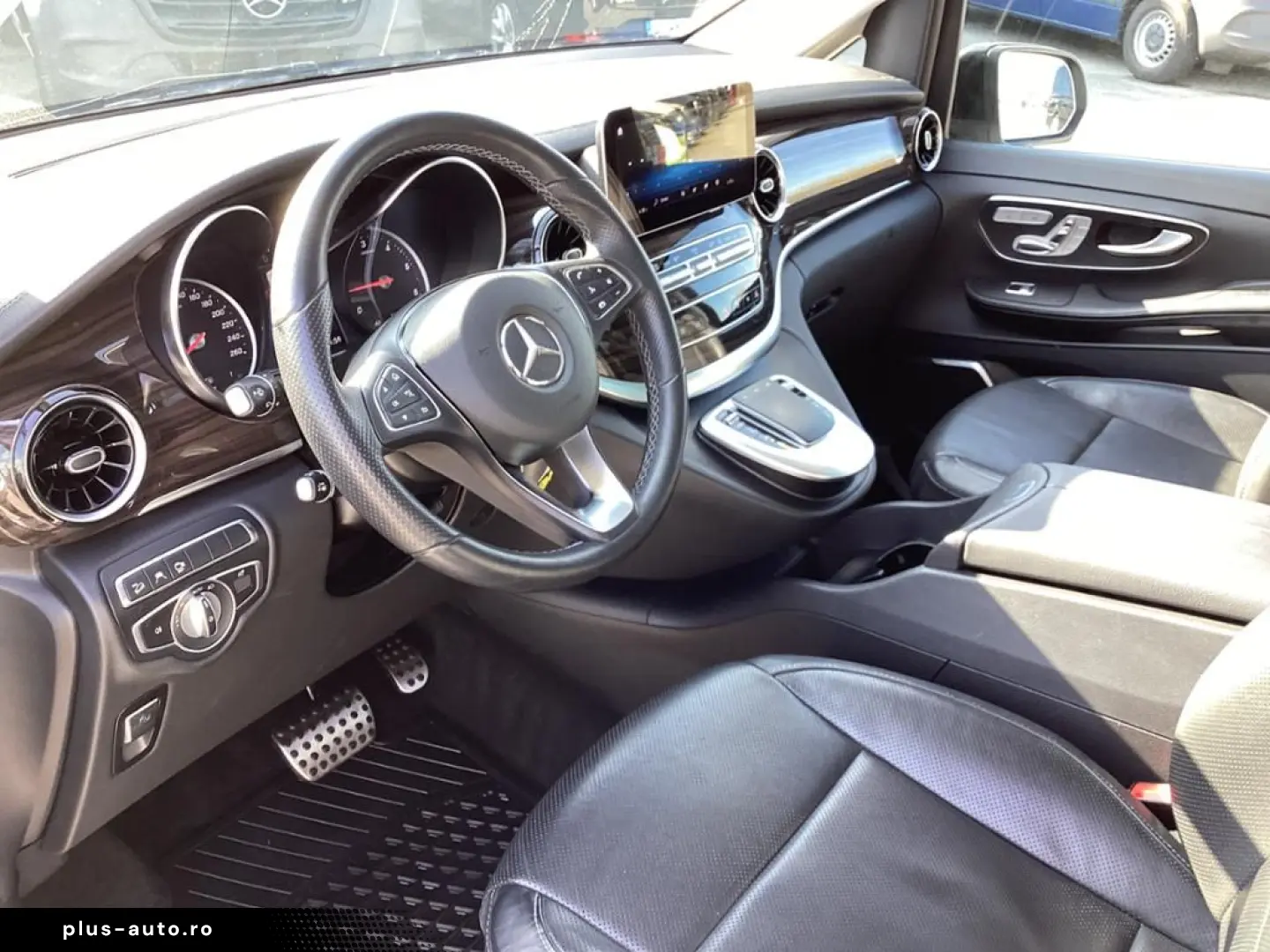 MERCEDES-BENZ V 300 d AVANTGARDE 4M lang AMG AIRMATI&hellip;