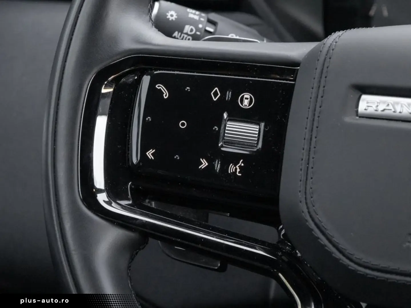 LAND ROVER Range Rover Velar P400e Dynamic SE