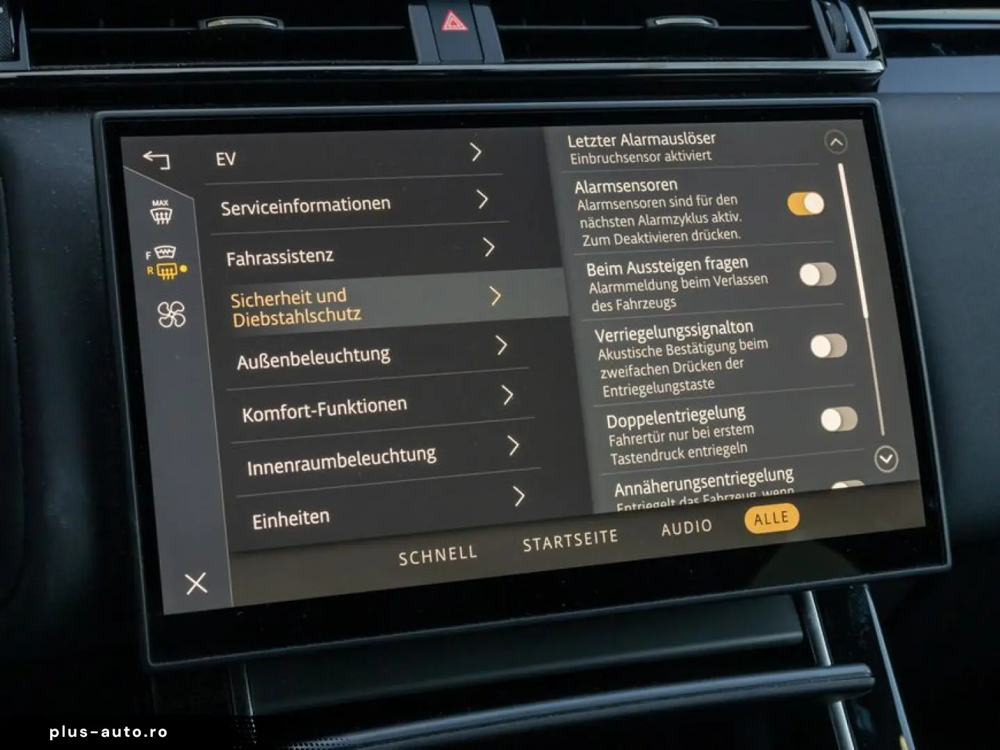 LAND ROVER Range Rover Velar P400e Dynamic SE