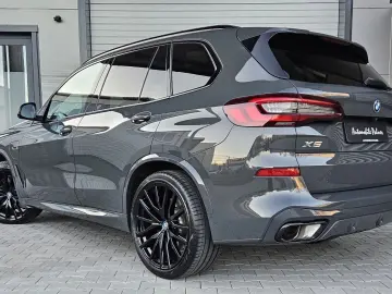 BMW X5 xDrive45e M Sport Bowers & Wilkins Top Zustan