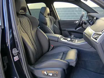 BMW X5xDr30d M-Sport DA  PA  Las.Pan.AHK.BLFT M-Sitz