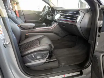 AUDI Q8 50 TDI S Line Comp plus quattro tiptronic AHK