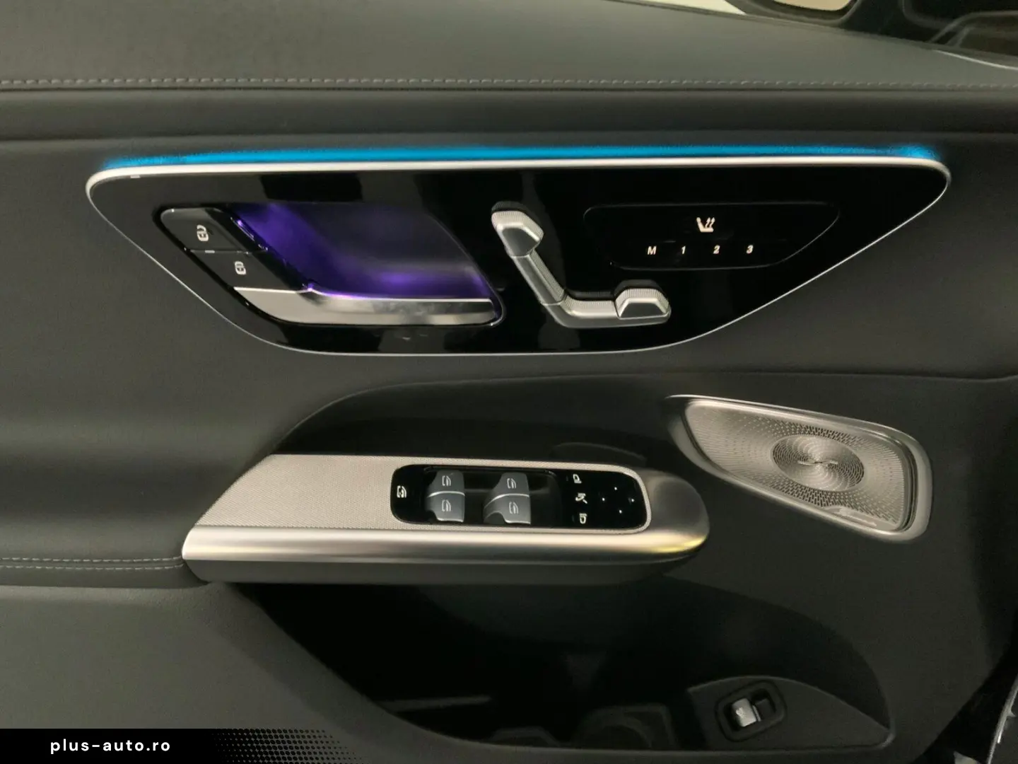 MERCEDES-BENZ GLC 200 4M Coupé AMG Night Pano HUD AHK DISTRO