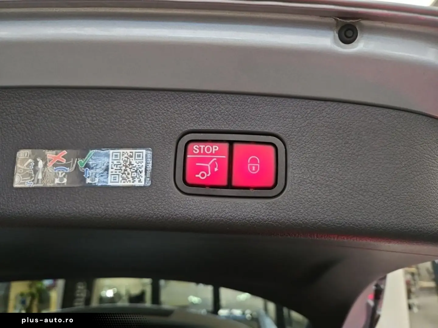 MERCEDES-BENZ GLC 300 d 4M AMG AHK Airmatic Pano Mas&hellip;