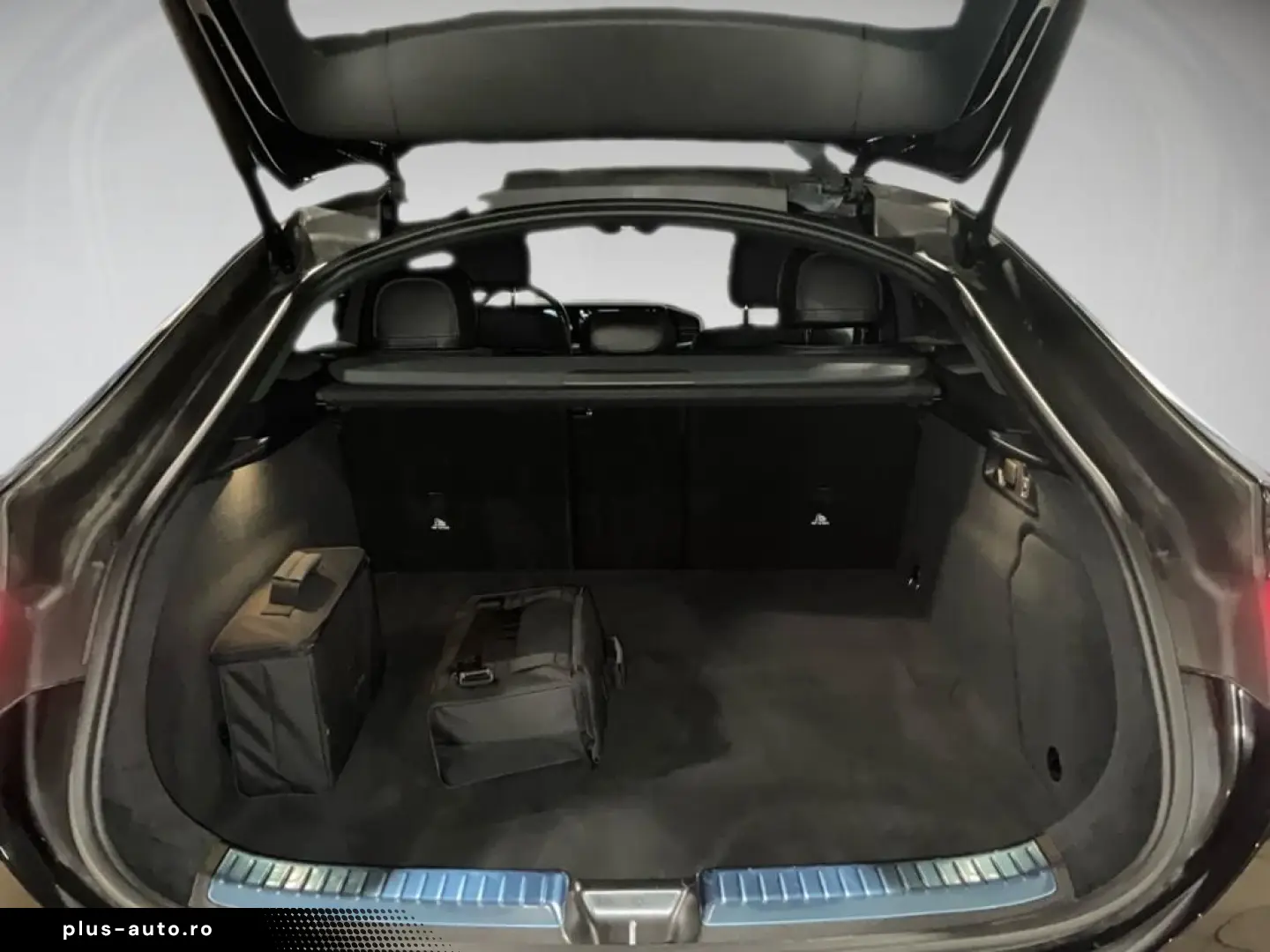 MERCEDES-BENZ GLE 350 e 4M AMG Coupé 360 4xSHZ ACC A&hellip;