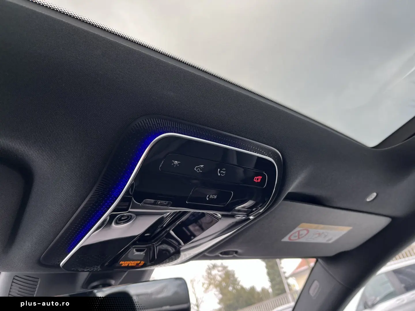 MERCEDES-BENZ CLE 200 AMG Line  PANO DIGLIGHT Winter NIGHT