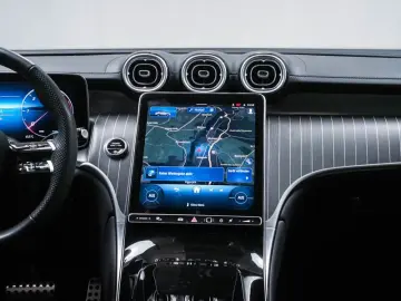 MERCEDES-BENZ GLC 220 d 4M AMG-Line Night Pano AHK B&hellip;