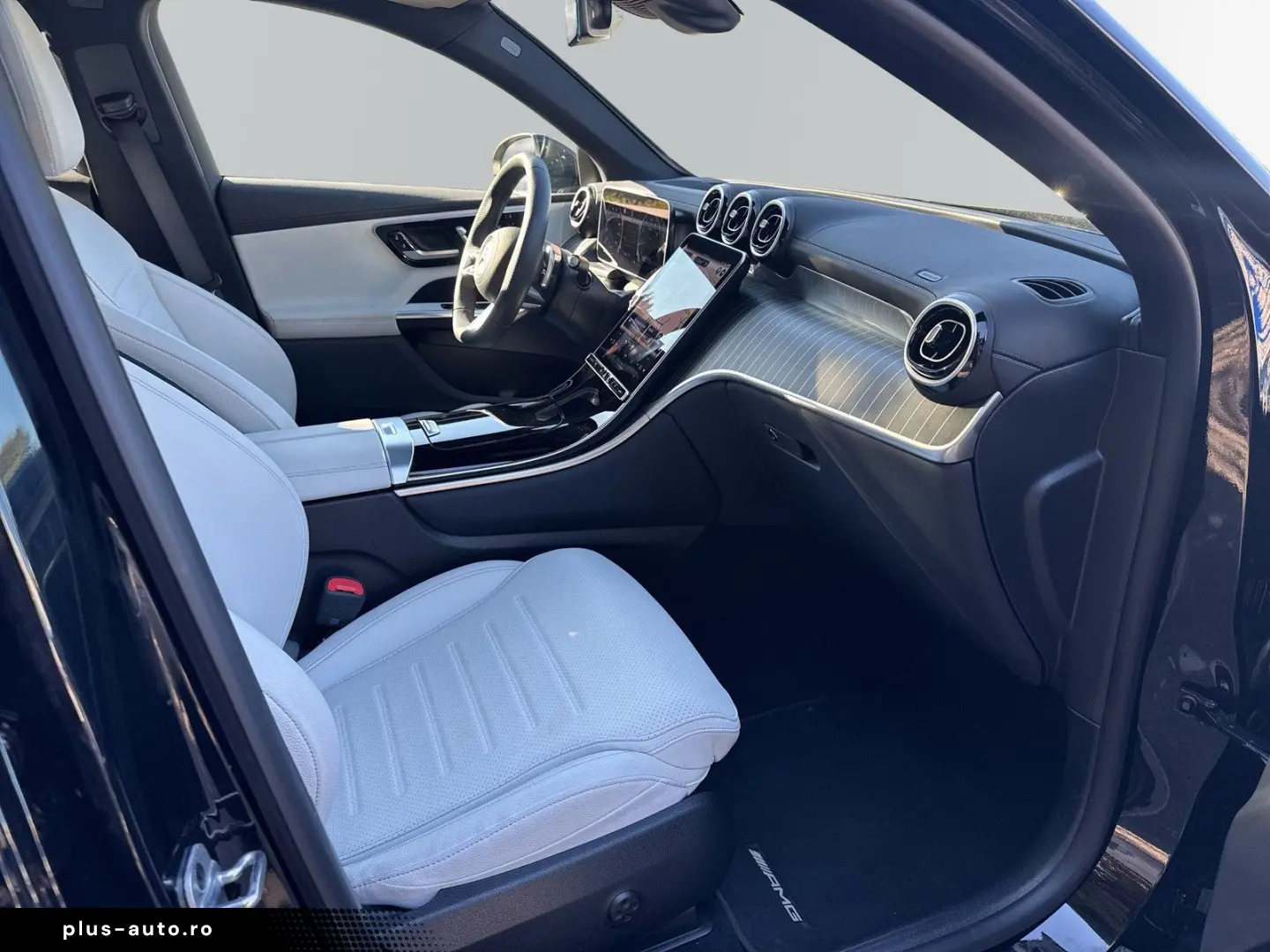 MERCEDES-BENZ GLC 200 4Matic AMG Line  Pano Memory Headup