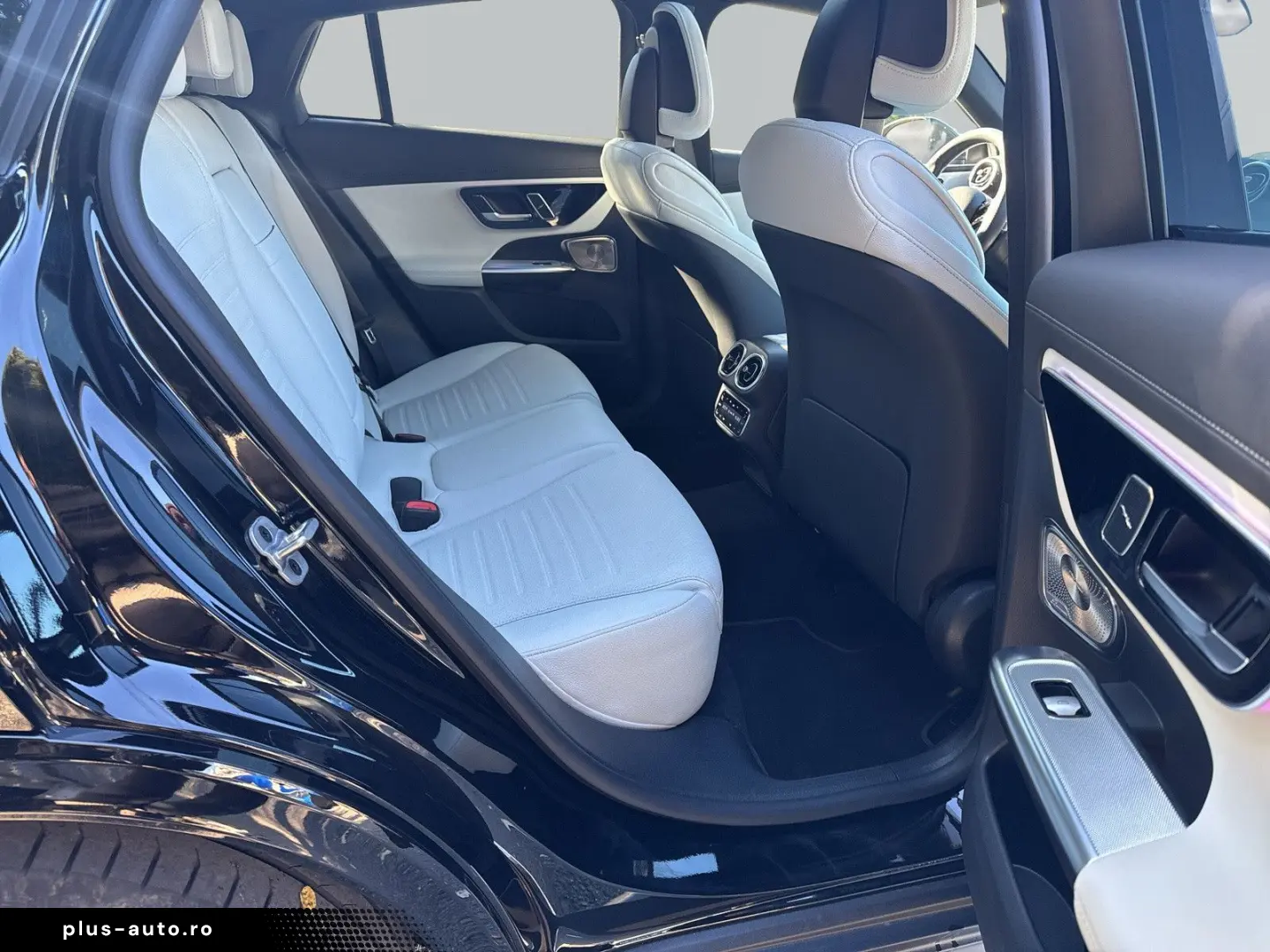 MERCEDES-BENZ GLC 200 4Matic AMG Line  Pano Memory Headup