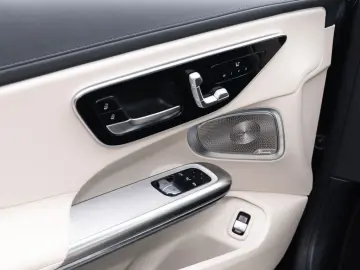 MERCEDES-BENZ CLE 180 Coupé LED Navi Pano Burm