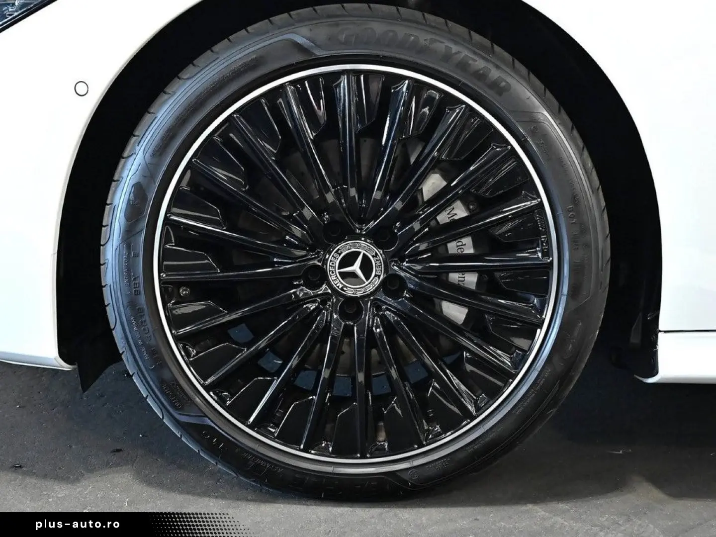 MERCEDES-BENZ CLE 200 Coupé AMG   LED Pano Navi