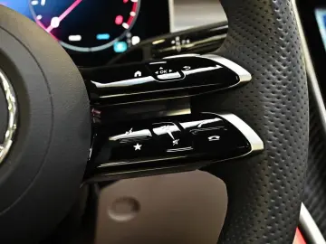 MERCEDES-BENZ CLE 200 Coupé AMG   LED Pano Navi