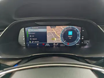 SKODA Octavia Scout 2.0 TDI DSG 4x4 LEDER AHK HUD LED