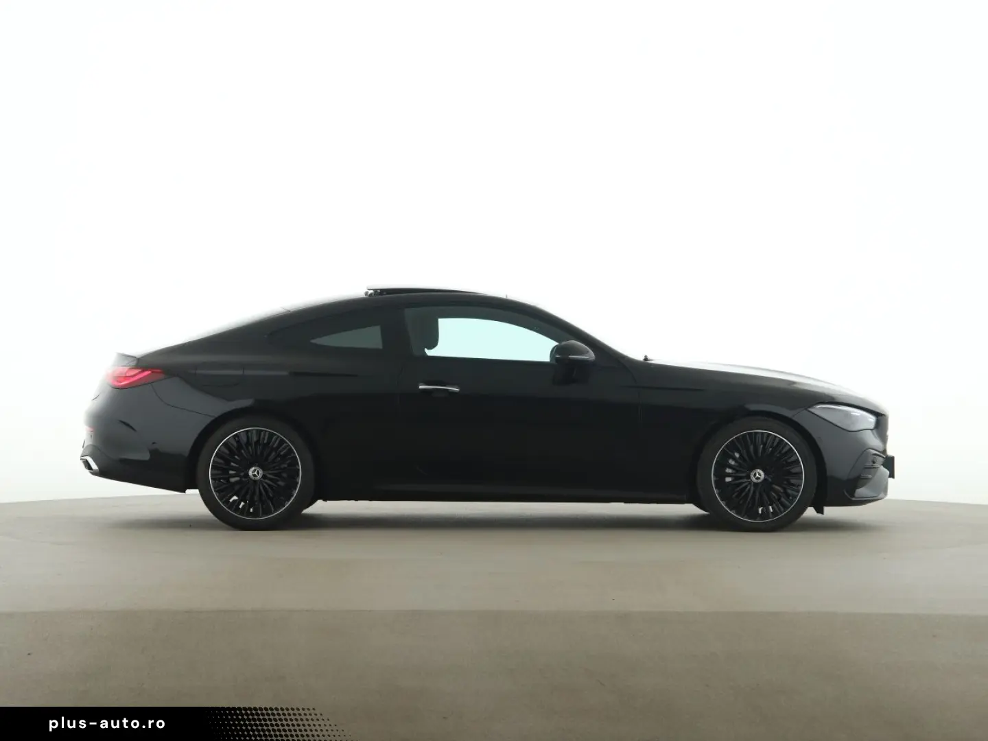 MERCEDES-BENZ CLE 450 4M Coupé AMG Night Pano Burmester 3D