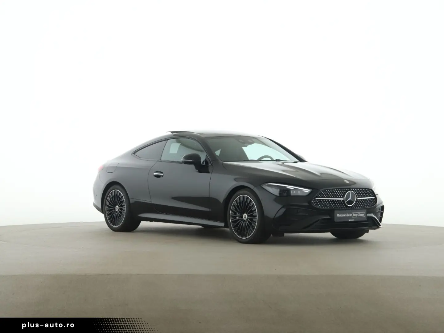 MERCEDES-BENZ CLE 450 4M Coupé AMG Night Pano Burmester 3D