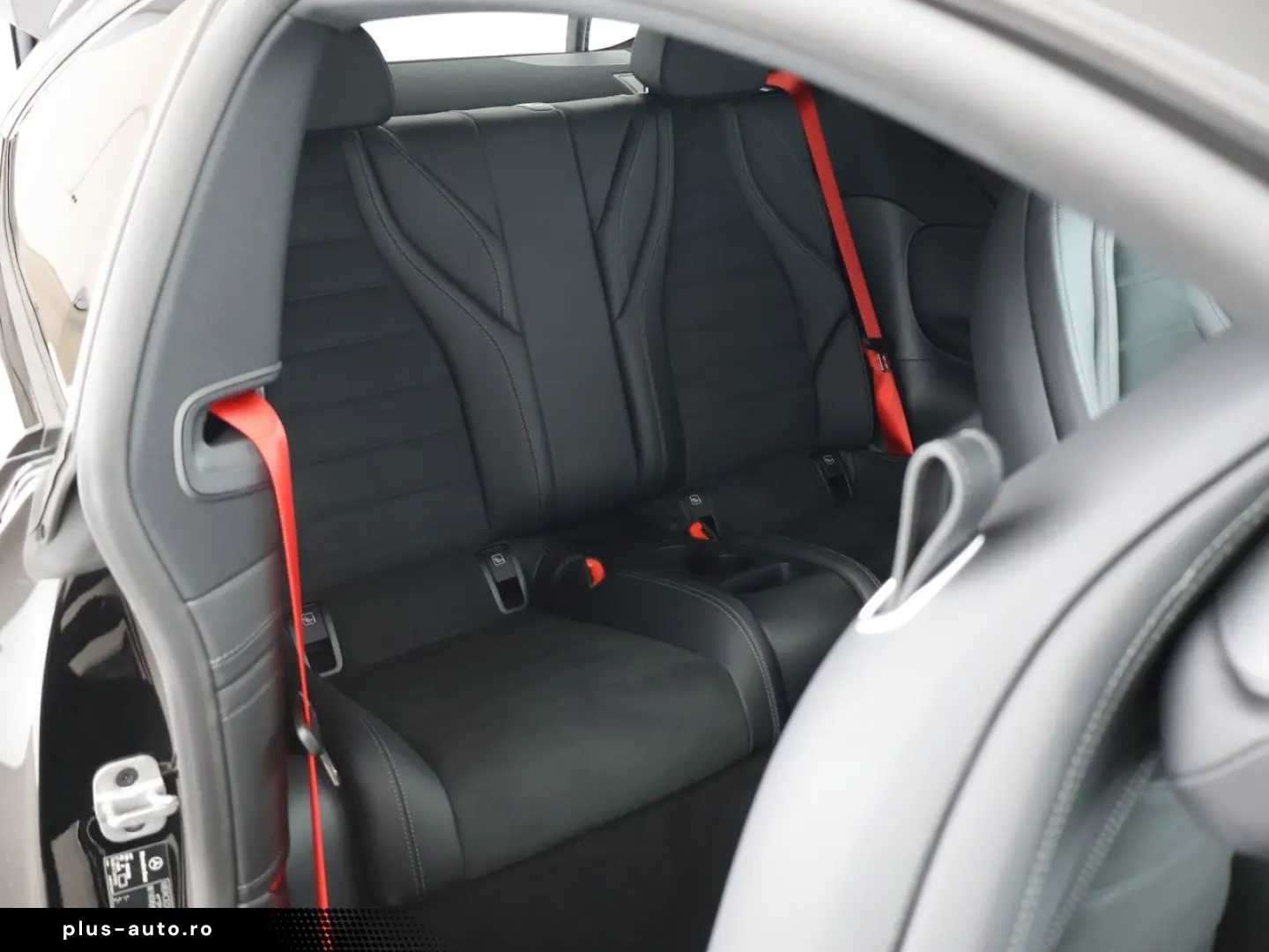 MERCEDES-BENZ CLE 450 4M Coupé AMG Night Pano Burmester 3D