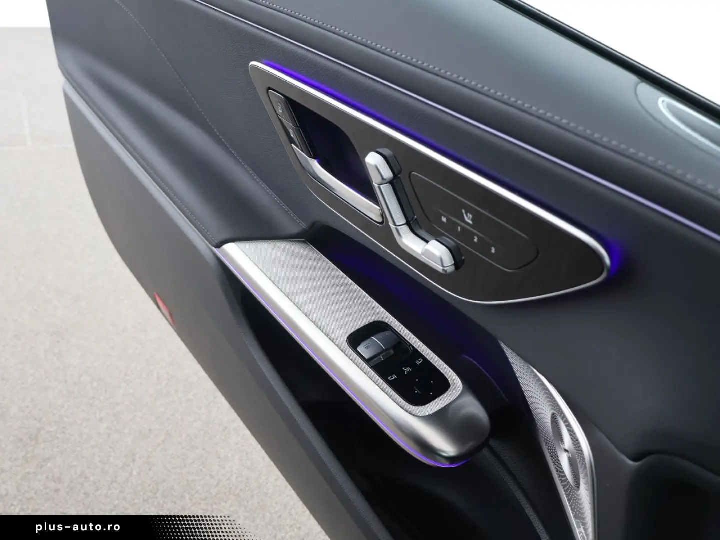 MERCEDES-BENZ CLE 450 4M Coupé AMG Night Pano Burmester 3D