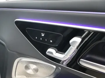 MERCEDES-BENZ CLE 450 4M Coupé AMG Night Pano Burmester 3D