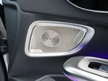 MERCEDES-BENZ CLE 450 4M Coupé AMG Night Pano Burmester 3D