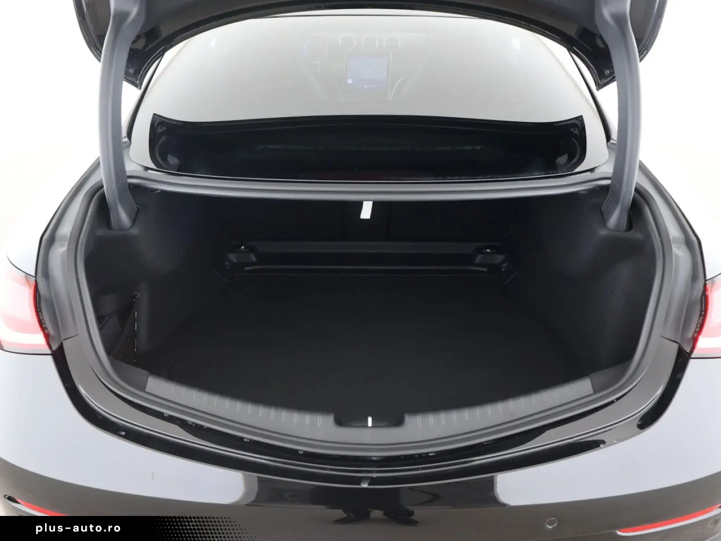 MERCEDES-BENZ CLE 450 4M Coupé AMG Night Pano Burmester 3D