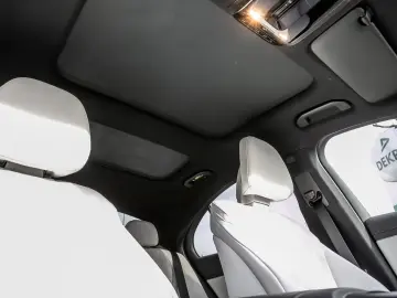 MERCEDES-BENZ E 400 e 4M AMG Premium Pano Leder Dist&hellip;