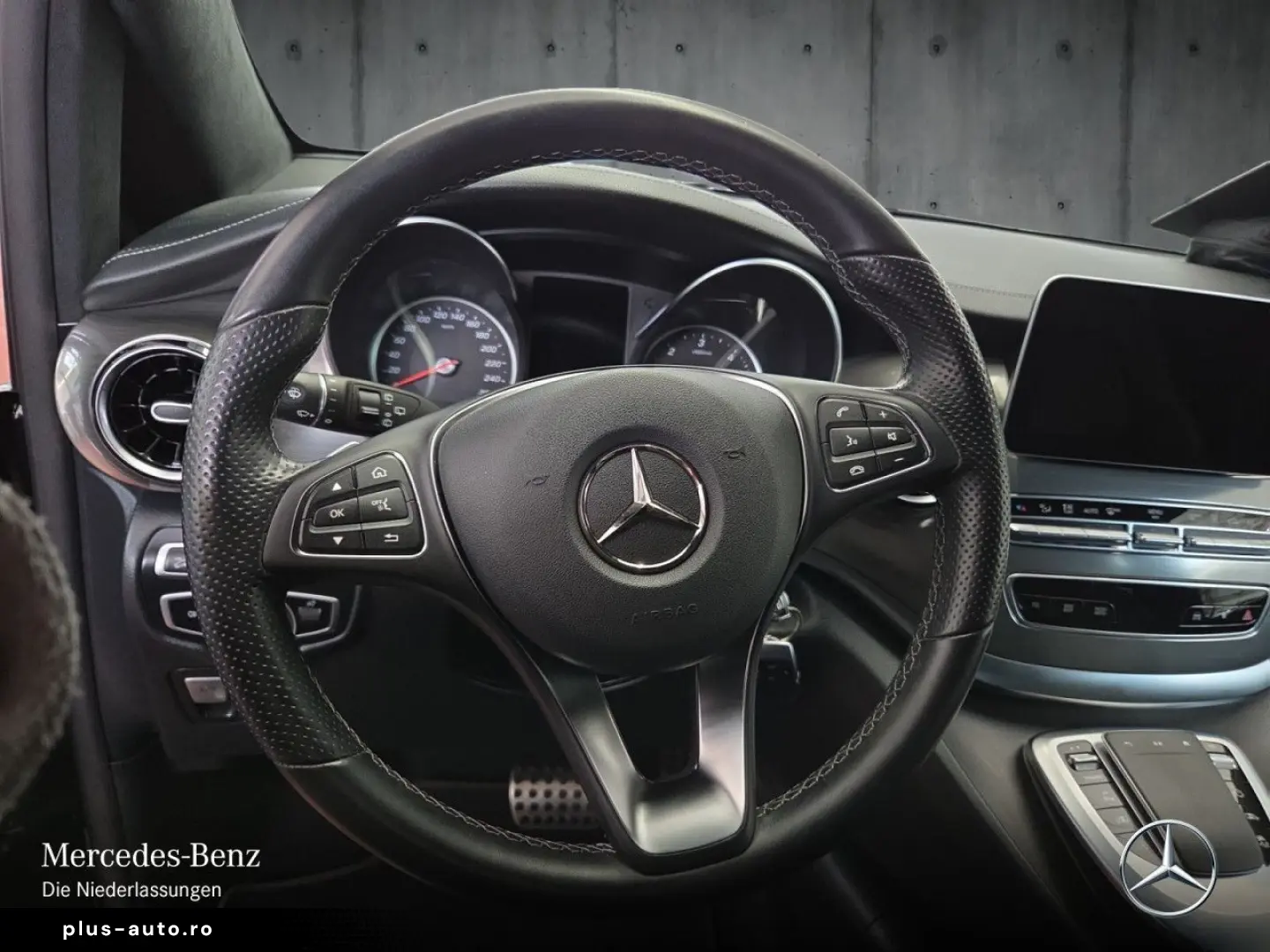 MERCEDES-BENZ V 300 d 4M EXCLUSIVE EDITION Allrad AMG SportP