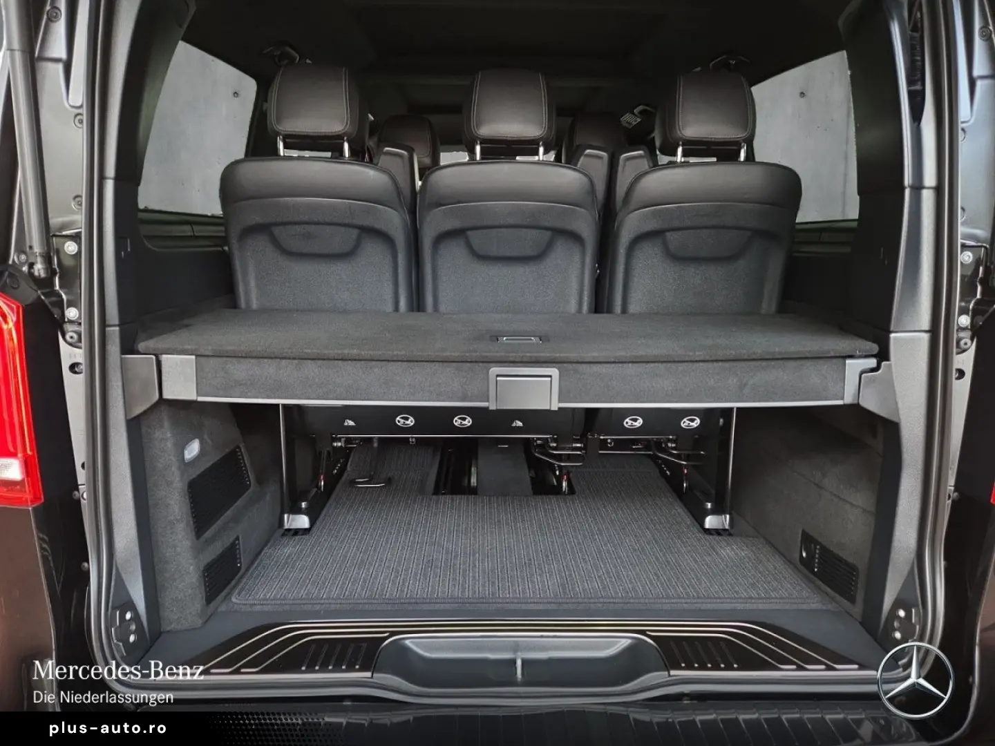 MERCEDES-BENZ V 300 d 4M EXCLUSIVE EDITION Allrad AMG SportP