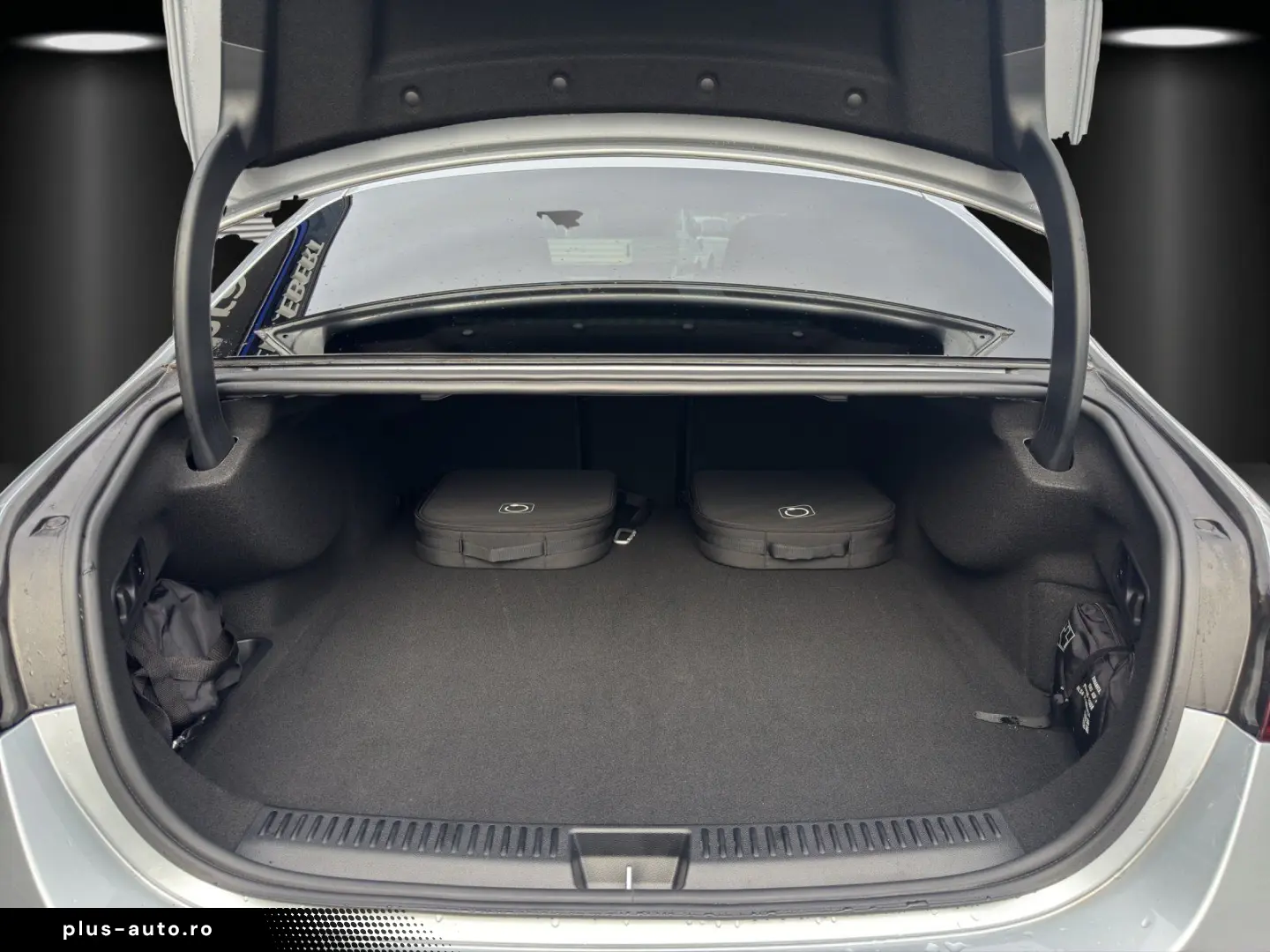 MERCEDES-BENZ E400e 4M Exclu Prem  AIRMATIC Massage &hellip;