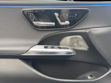 MERCEDES-BENZ E400e 4M Exclu Prem  AIRMATIC Massage &hellip;