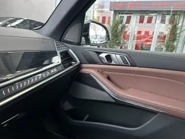 BMW X5 xDrive50e PHEV 25 7kWh Aut. M-Paket  Sitzh...