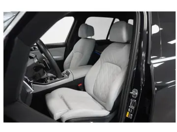 BMW X5 xDrive50e PANO - TOW BAR -