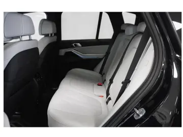 BMW X5 xDrive50e PANO - TOW BAR -