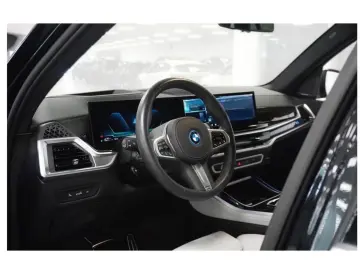 BMW X5 xDrive50e PANO - TOW BAR -