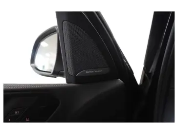 BMW X5 xDrive50e PANO - TOW BAR -