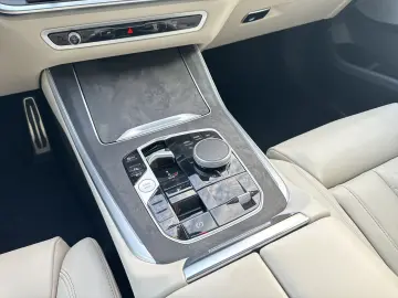 BMW X5 xDrive50e M Sport Pro Pano AHK Autobahnassist