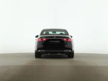 MERCEDES-BENZ E 300 e Avantgarde Distronic Ambiente 19 Zoll