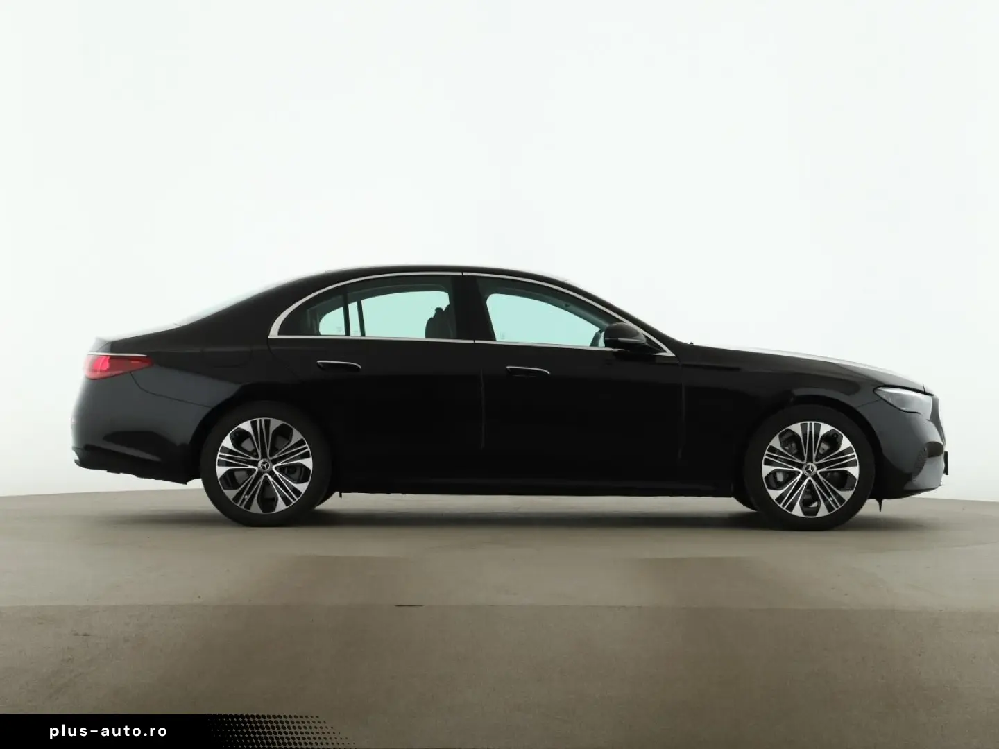 MERCEDES-BENZ E 300 e Avantgarde Distronic Ambiente 19 Zoll