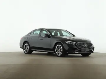 MERCEDES-BENZ E 300 e Avantgarde Distronic Ambiente 19 Zoll