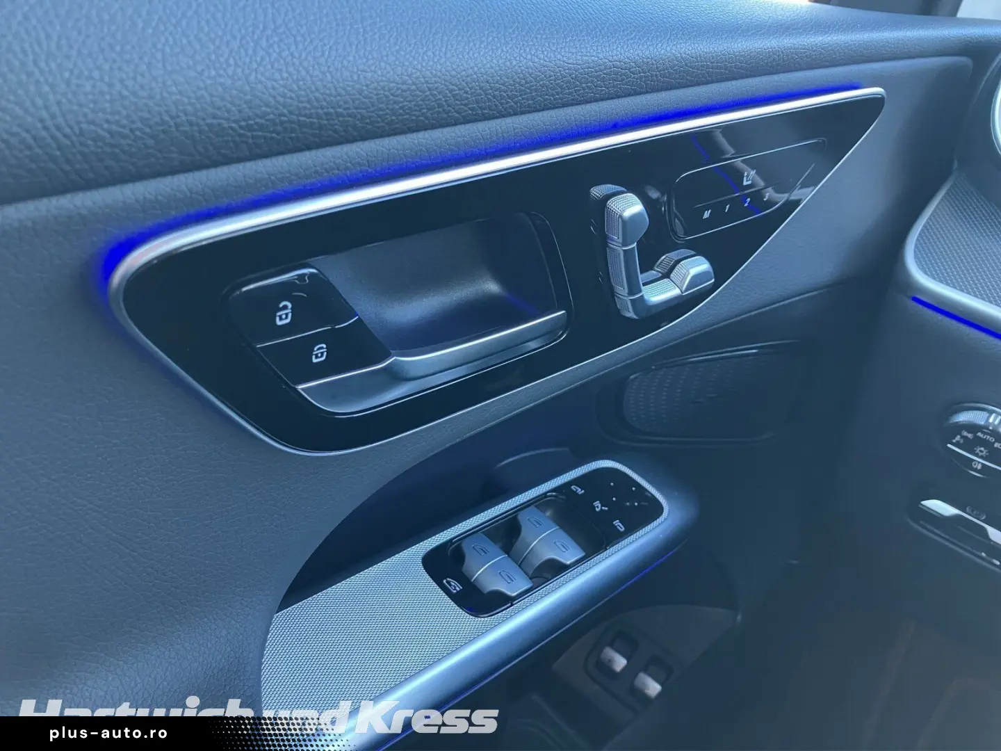 MERCEDES-BENZ GLC 300 e Avantgarde 4Matic Kamera LED&hellip;