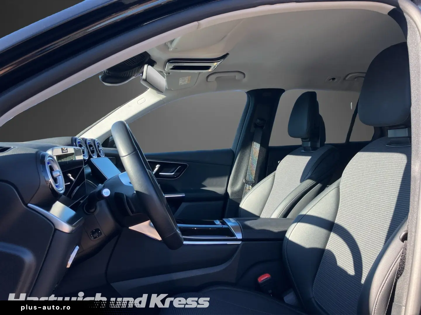 MERCEDES-BENZ GLC 300 e Avantgarde 4Matic Kamera LED&hellip;