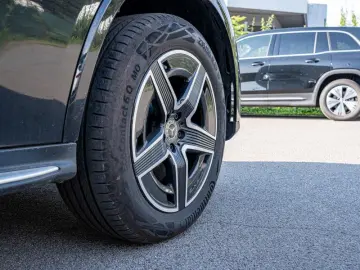 MERCEDES-BENZ GLC 300 e 4M AMG-Sport Pano AHK Night &hellip;