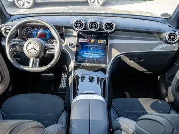 MERCEDES-BENZ GLC 300 e 4M AMG-Sport Pano AHK Night &hellip;