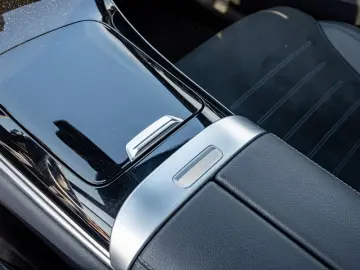 MERCEDES-BENZ GLC 300 e 4M AMG-Sport Pano AHK Night &hellip;