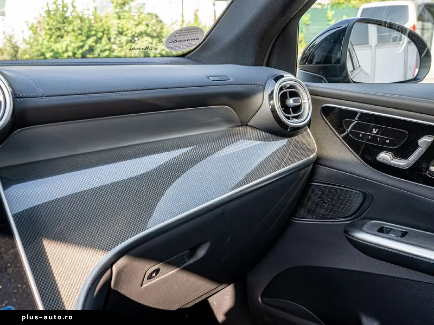 MERCEDES-BENZ GLC 300 e 4M AMG-Sport Pano AHK Night &hellip;