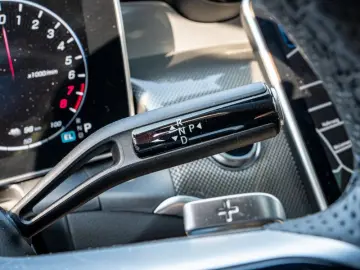 MERCEDES-BENZ GLC 300 e 4M AMG-Sport Pano AHK Night &hellip;