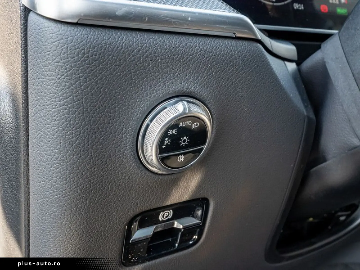 MERCEDES-BENZ GLC 300 e 4M AMG-Sport Pano AHK Night &hellip;