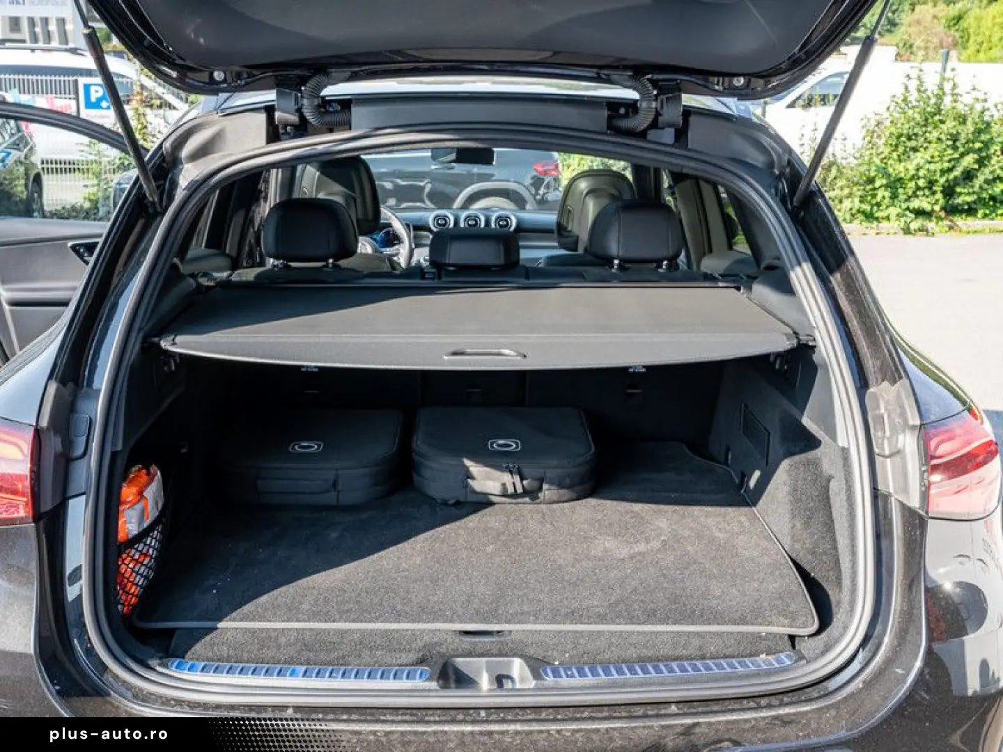 MERCEDES-BENZ GLC 300 e 4M AMG-Sport Pano AHK Night &hellip;