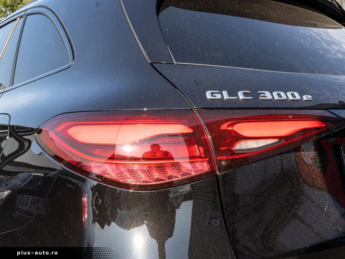 MERCEDES-BENZ GLC 300 e 4M AMG-Sport Pano AHK Night &hellip;