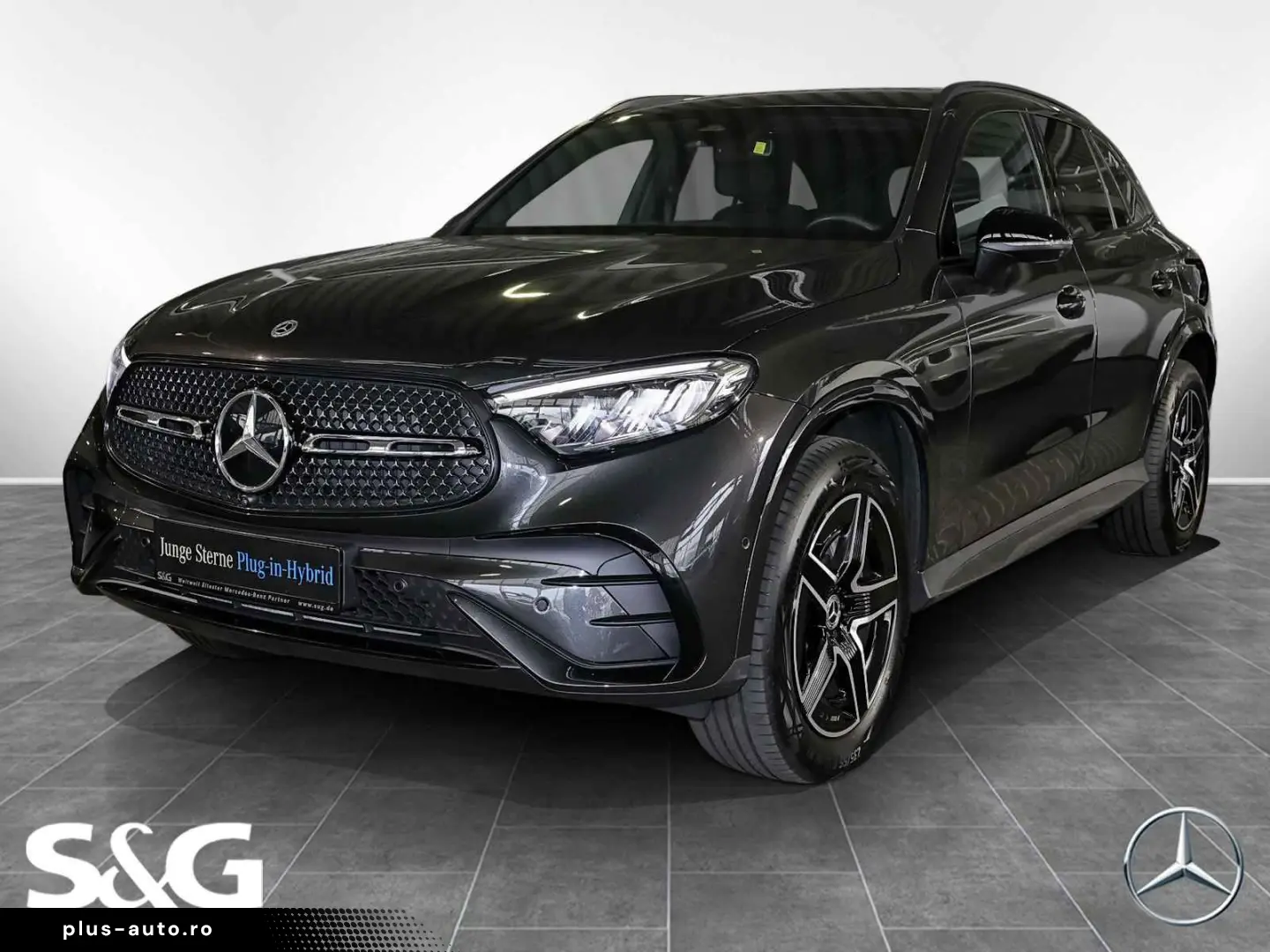 MERCEDES-BENZ GLC 300 e 4M AMG AHK TOTWINKEL DISTRON&hellip;