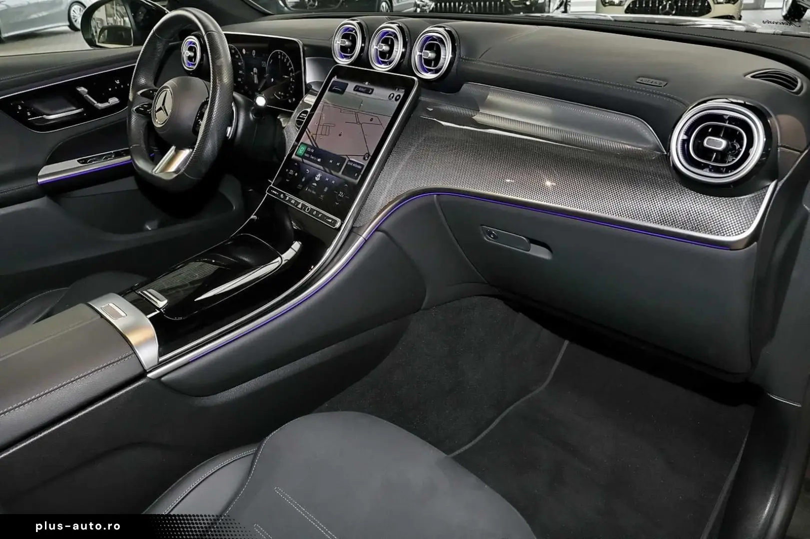 MERCEDES-BENZ GLC 300 e 4M AMG AHK TOTWINKEL DISTRON&hellip;